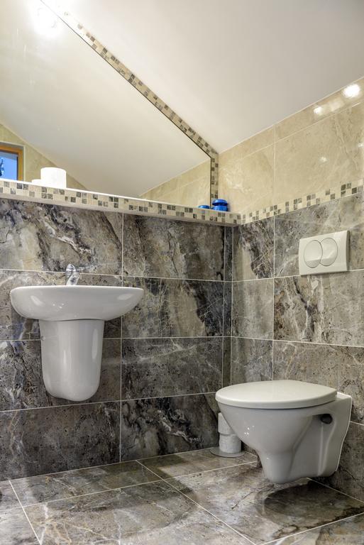 Appartement Pensjonat Nad Struga à Stryków Extérieur photo