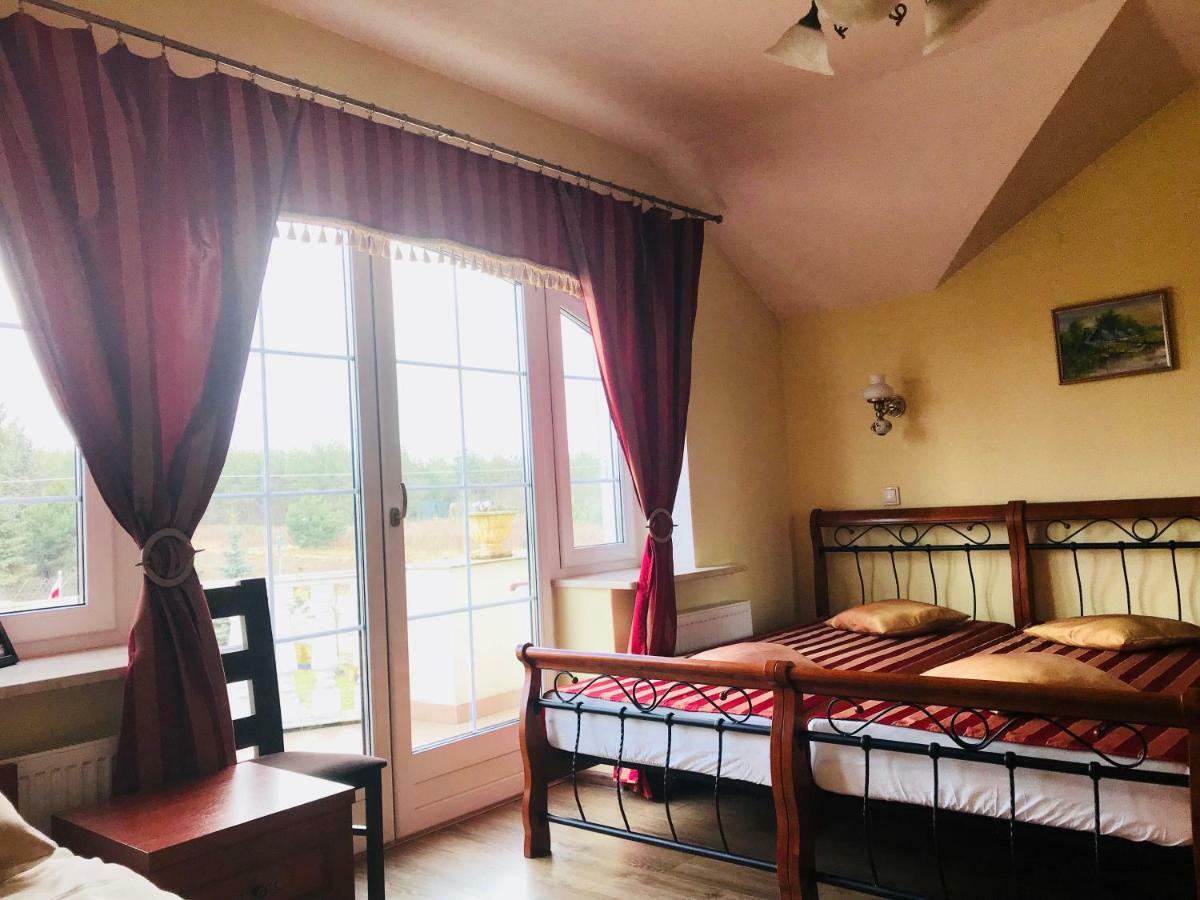 Appartement Pensjonat Nad Struga à Stryków Extérieur photo