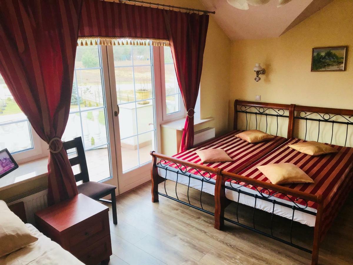 Appartement Pensjonat Nad Struga à Stryków Extérieur photo